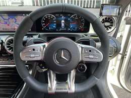 こちらはハンドルの写真です。中古車なので、若干の使用感はありますが、破損、不具合等はありません。ユーザー様から買取した車両を、一台一台チェックして問題のない車両を珪砂しております。ご安心ください。