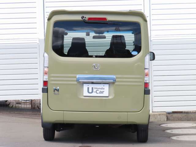 当店では自動車保険も取り扱っております。ご加入の自動車保険の診断や、新規加入など営業スタッフにお気軽にご相談ください！！
