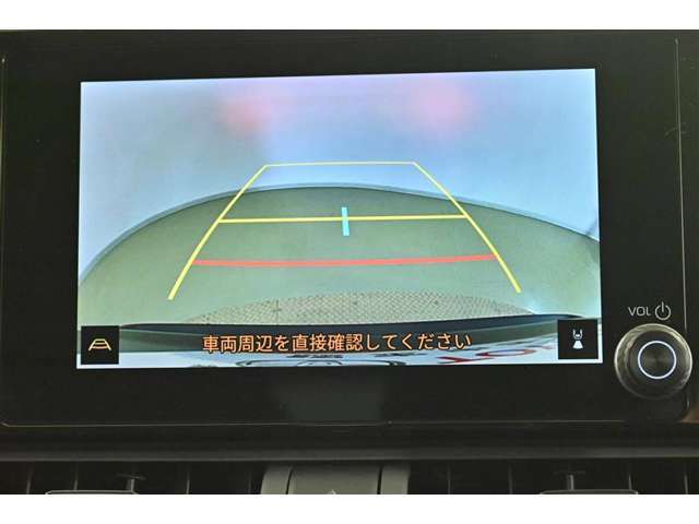 【バックカメラ】バック駐車が苦手な方の強い味方です。後方の状況が一目で分かりますので安心ですね。