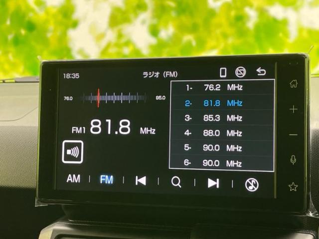 WECARSの店舗にはキッズコーナーがございます！お子様連れのお客様もごゆっくり車選びをお楽しみいただける空間です！