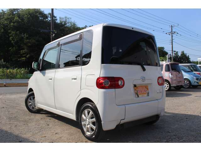 御納車後も安心してお乗り頂ける様に,エンジンオイル、オイルフィルター、ワイパーゴム、バッテリー交換してお渡しします☆
