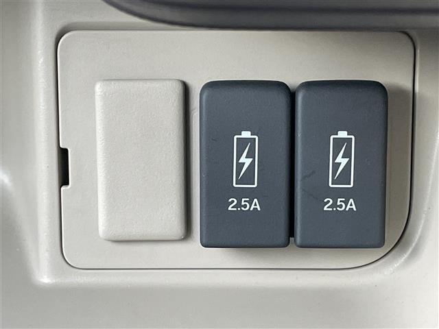 【運転席操作部】快適なドライブを楽しむための機能が装備されています！運転席から触れるので、使いやすいです！除菌プランいれていただくと、さらに清潔で安心していただけます！