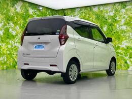 全国に店舗を展開しているのでどこでもお取り寄せが可能です！この車が気になるけど遠方だから・・・と諦める必要はありません！※別途陸送費が必要です。