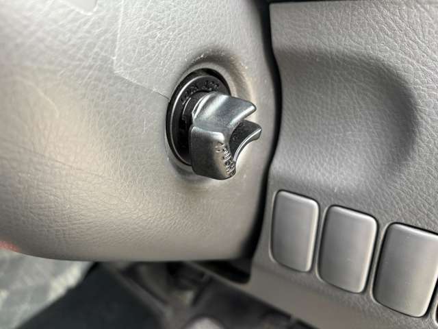 水曜日、金曜日はオークション仕入れに行っていることが多いですので一度お電話いただけましたら幸いです！