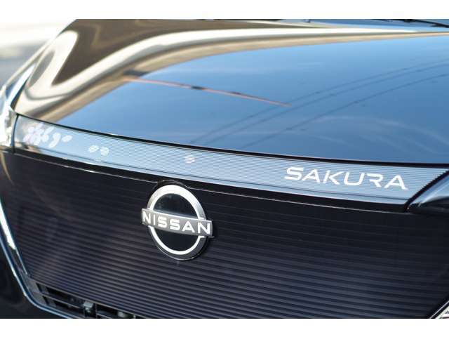 JAAA（日本自動車鑑定協会）発行による鑑定書つきで安心です。これまでの販売店が独自に行ってきたものとは異なり、第三者が鑑定結果を付けることで、より信頼を高めるものです。