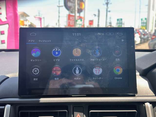 【Bluetooth】ナビゲーションと携帯電話/スマートフォンをBluetooth接続することができます。接続するとハンズフリーで使用することができるので、とても便利です！