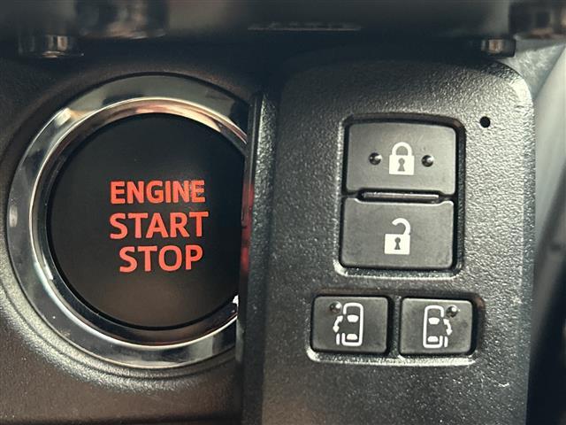 【AC100V/AC100W】電化製品などの電子機器をコンセントに繋いで使用することが可能です！！キャンプなどのアウトドア時に非常に便利です♪