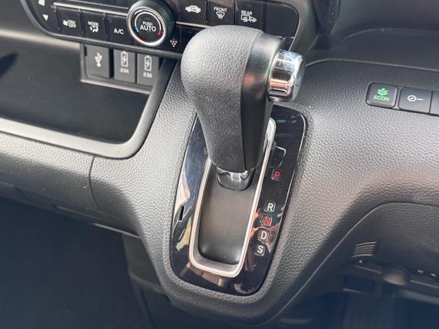 せっかく見つけたお気に入りの1台を遠いからとあきらめてほしくない！遠方でも陸送納車承れます。