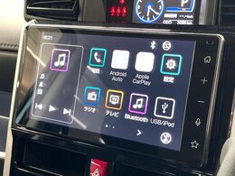 【9インチ　ディスプレイオーディオ】大画面ディスプレイへお持ちのスマートフォンと連携して、ナビやbluetoothでの音楽再生が可能です♪デザインはもちろん操作性も良好！別途ナビ機能の取付可能です♪