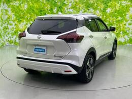 全国に店舗を展開しているのでどこでもお取り寄せが可能です！この車が気になるけど遠方だから・・・と諦める必要はありません！※別途陸送費が必要です。