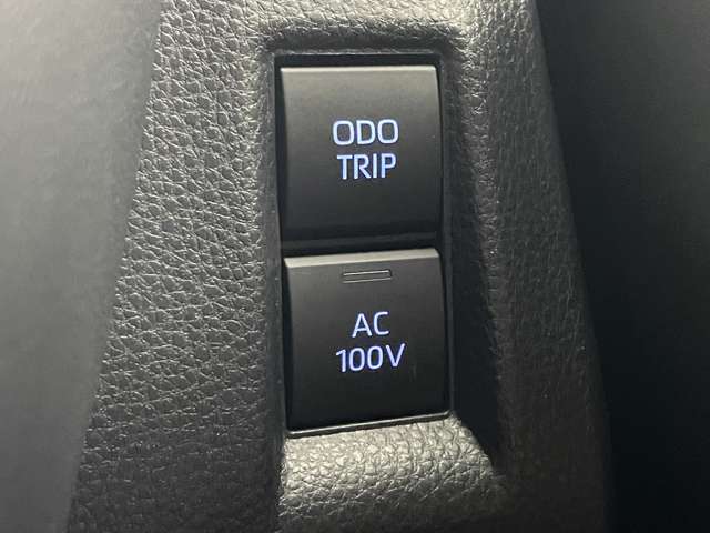 【運転席操作部】快適なドライブを楽しむための機能が装備されています！運転席から触れるので、使いやすいです！除菌プランいれていただくと、さらに清潔で安心していただけます！