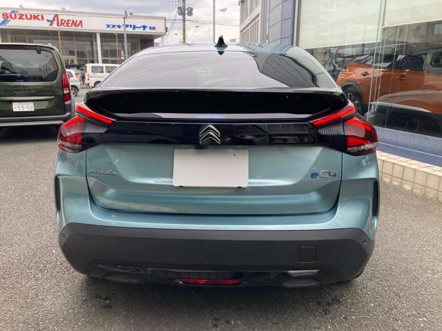 この度は当店の中古車をご覧頂きまことにありがとうございます。お車の状態の確認やお見積もりのご依頼、ローン試算のご希望等がございましたらお気軽にお問合わせ下さい。