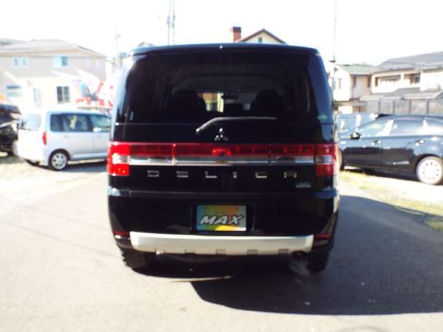 全車内装、外装をクリーニングしてからの納車になります。入庫時、販売納車前と二重のクリーニングを行っております！