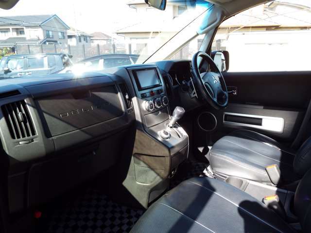 提携整備工場を併設しております。急なトラブル等にも迅速に対処いたします！