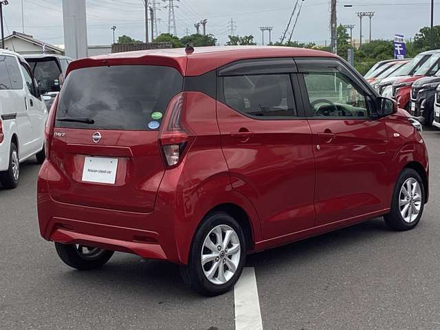 お問い合わせは0436-42-1160まで、お気軽にどうぞ♪千葉日産は水曜日が定休日となりますが、10時から18時まで営業しております。火曜日も連休の場合もございますので、ご留意くださいませ。