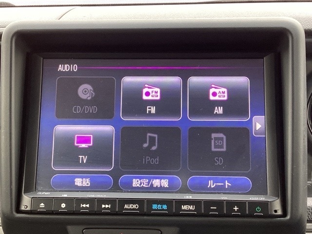 ナビ機能だけではありません、フルセグTVを視聴可能等、オーディオ機能も充実しています。