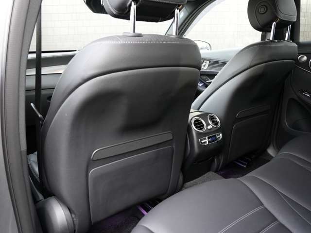 LIBERALAでは安心してお乗りいただける輸入車を全国のお客様にご提案、ご提供してまいります。