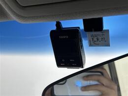 【ドライブレコーダー】映像・音声などの運転中の記録を残します。事故などを起こした起こされた時の証拠になりえますので、もしも時でも安心ですね。