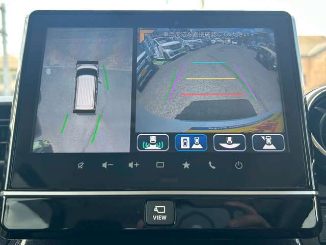 ≪全方位モニター付9インチスズキ純正ナビ≫　9インチの純正ナビが付いておりますので、初めての場所でも安心です！フルセグTVも見られます！