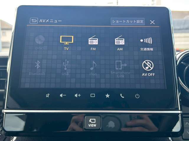 ≪純正メモリーナビ≫　純正のメモリーナビが付いておりますので、初めての場所でも安心です！　フルセグTVも見られます！
