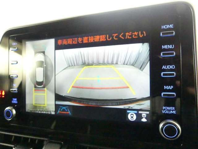 バックガイドモニターで、後方を確認しながら安心して駐車することができます。運転初心者も熟練者も必須の機能ですよ！