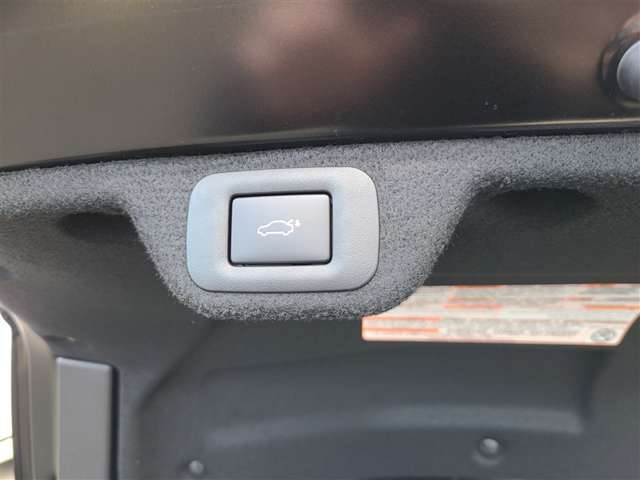 運転席廻りの画像になります