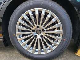 タイヤも新品です！