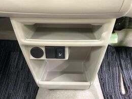 【シートヒーター】寒い日に重宝するシートヒーター！エアコンより早く温まってくれるので寒がりの人も安心ですね♪エアコンの温風は乾燥するから苦手、という方にもをおすすめです。