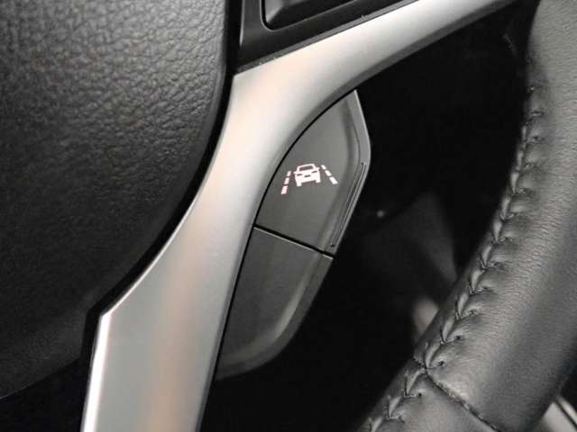 ◆当店は広々とした駐車場スペースを確保していますので、運転が苦手な方もお越しいただけますよう配慮しております。お気軽にご来店ください◆