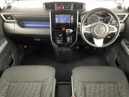 【インパネ全体】全方位で視界が広く、高い目線で運転もしやすいです！