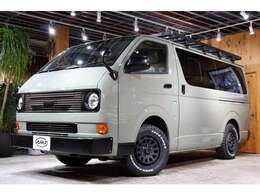 ご納車前には当社提携工場にて法定点検を行い、点検整備記録簿を発行しお渡しさせて頂いております。
