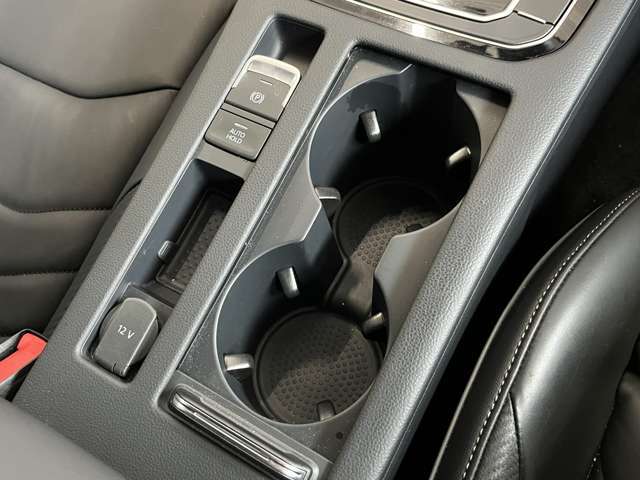 メンテナンスパックはご購入時だけのお得な点検・整備パック(有償)。点検コースと車検コースがございます。詳しくは店舗コーディネーターまでお問い合わせ下さい。