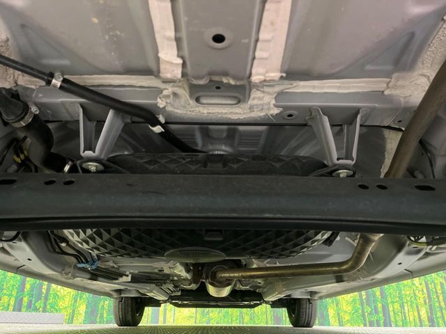 下回りがきれいなうちに、防錆加工の施工がオススメ。降雪地域はもちろん、沿岸部にお住いの方や、趣味でマリン・ウィンタースポーツをされる方にご好評いただいております。