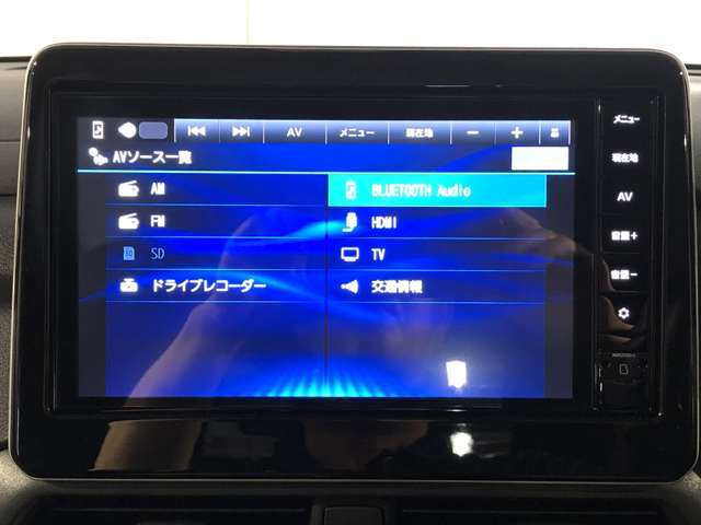 Bluetooth Audio、フルセグTV、AMFMラジオ付きです♪