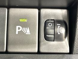 【コーナーセンサー】バンパーに付いたセンサーが障害物を検知！一定の距離に近づくとアラートで教えてくれます♪狭い駐車スペースや車庫入れ時も安心ですね☆