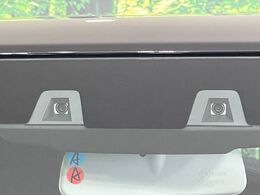 【スズキ　セーフティサポート】走行中に前方の車両等を認識し、衝突しそうな時は警報とブレーキで衝突回避と被害軽減をアシスト。より安全にドライブをお楽しみいただけます。