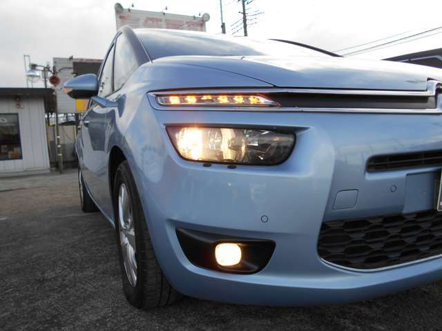 ガラスルーフ☆純正ナビ＆DTV☆360℃パーキングカメラ☆パークアシスト☆ETC☆ブラインドスポットモニター☆パドルシフトマチック☆レインセンサー☆オートクルーズコントロール☆純正16インチアルミ☆