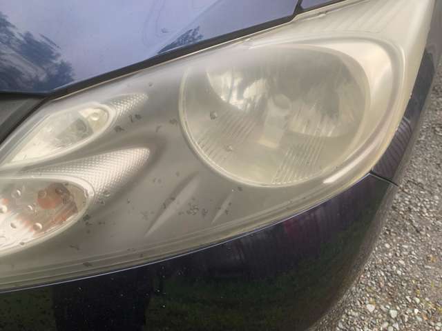 車の下部分も大きな傷はございません。