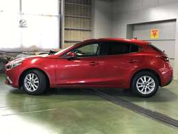 この当店お勧め車両を写真にてご紹介させていただきますので宜しくお願い致します。