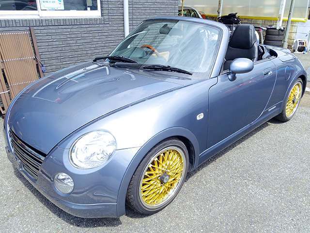 フルオープンで走るコペンってかっこいいですよね！元々かなり高額な車なのでしっかりとした作りになってます！