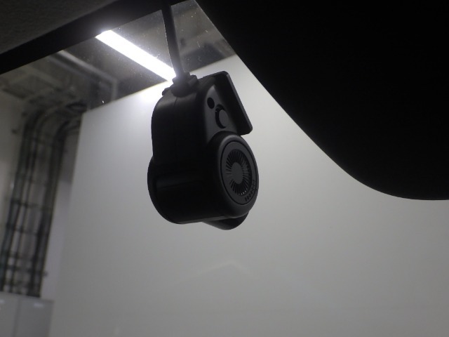 『ドライブレコーダー』動画を残すことで万が一の事態に遭遇した時の必須アイテムです！急ブレーキ・急ハンドルが起こった際、自動で記録が上書きされずに保存され、後でPC等で確認出来ます。