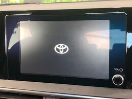 【8インチ　ディスプレイオーディオ】大画面のディスプレイはAppleCarPlayやAndroidAutoが利用可能。大きな画面でスマホナビアプリ等が利用いただけます♪