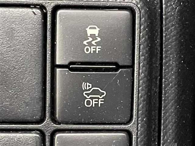【運転席操作部】快適なドライブを楽しむための機能が装備されています！運転席から触れるので、使いやすいです！除菌プランいれていただくと、さらに清潔で安心していただけます！