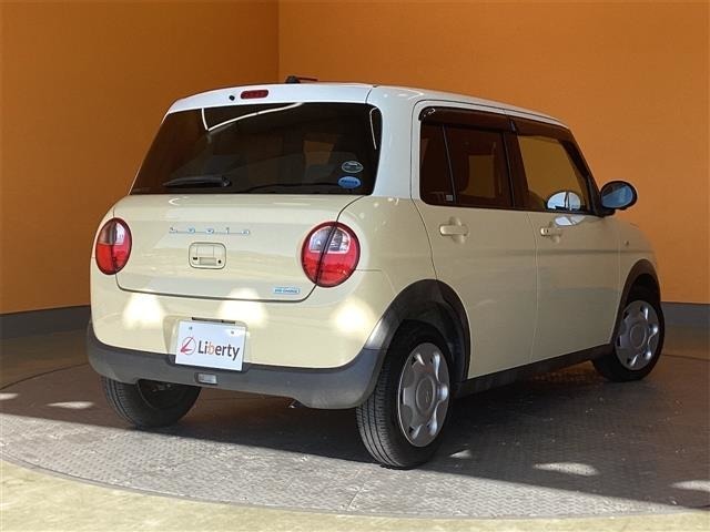 ■□■□■ 在庫車のほとんどは、オートオークションもしくはディーラーさんから購入したものなので、品質も保証されています！！ もちろん全車修復歴無車です♪  ■□■□■