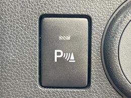 【コーナーセンサー】バンパーに付いたセンサーが障害物を検知！一定の距離に近づくとアラートで教えてくれます♪狭い駐車スペースや車庫入れ時も安心ですね☆