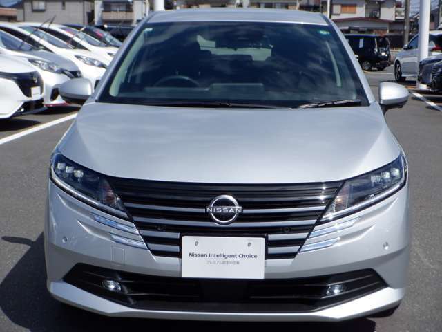 全国各地に登録納車配送可能です。なお全国の日産店にて整備、保証対応可能。