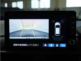 ◆バックカメラ◆リバースにするだけで映ります、後方の安全確認や、狭い駐車場での車庫入れ、雨の日や夜間など視界の悪い時に便利です！安全にバックする為には欠かせない装備です。