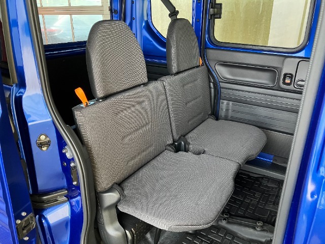 車輛の状態は内外装共に綺麗な状態を保っておりますので私共でも自信を持ってお勧め出来る1台です！同年代の車輛と比べても大切にお乗り頂いていた事を実感して頂けるはずです♪