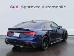 故障などの予期せぬトラブルに、365日24時間体制で対応。全国ネットワークを最大限に活用し、応急処置のアドバイス、出張応急修理や牽引搬送等を迅速に行います。