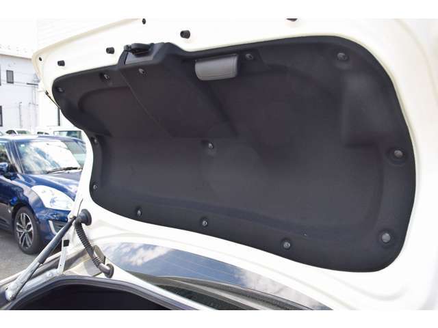 ●（株）スズキ中兵庫販売　本店ではお買い得なお車が目白押し！　詳しくは suzuki-nakahyogo.jp/をご覧下さい！！●無料通話【TEL：0078-6002-838529】